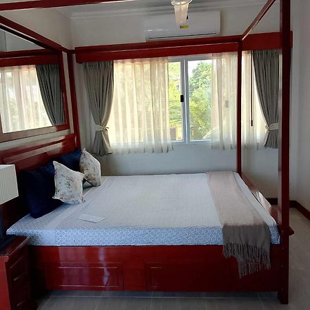 Ocean Breeze Resort Toledo Kültér fotó