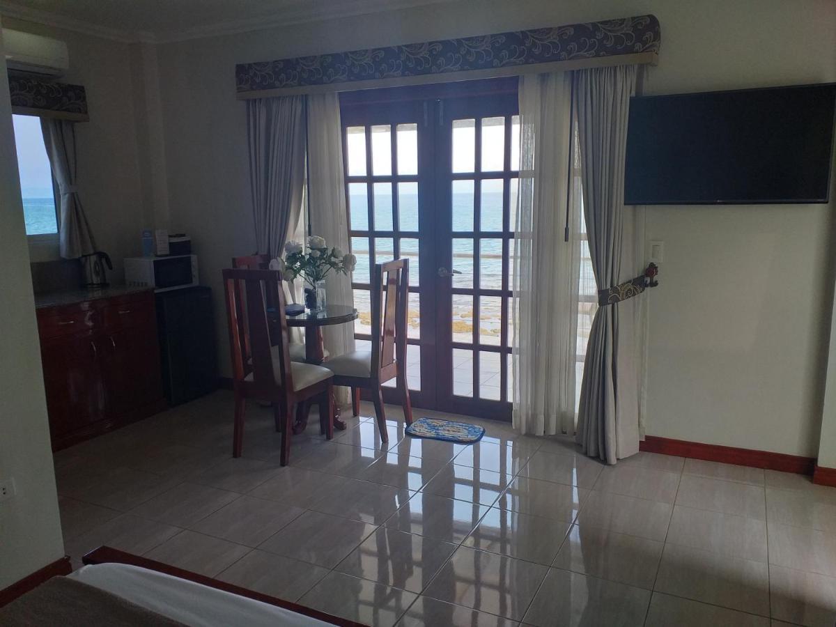 Ocean Breeze Resort Toledo Kültér fotó