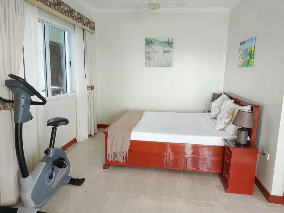Ocean Breeze Resort Toledo Kültér fotó